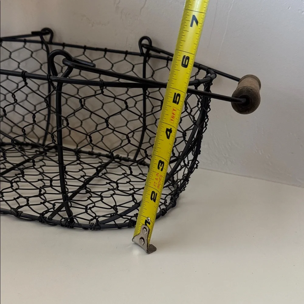 Rustic Wire Basket - Picture 7 of 8
